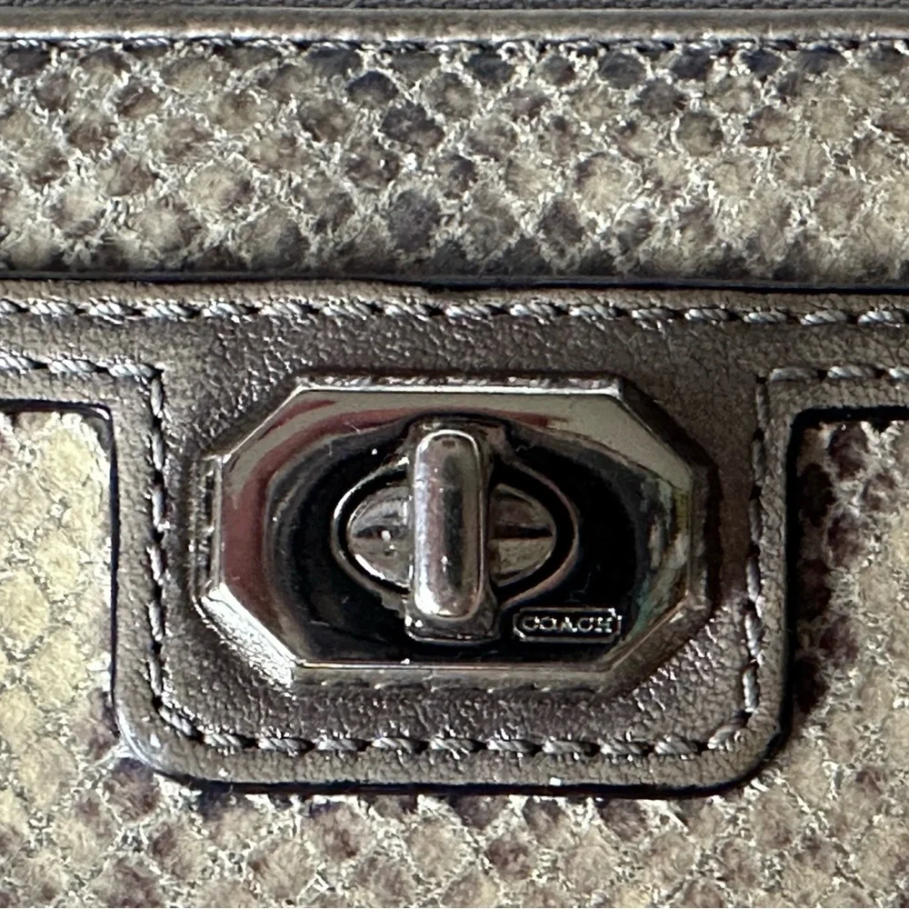 Coach Silver/Grey Ex Large Turnlock Accordion Zip Wallet - Snakeskin Pattern
